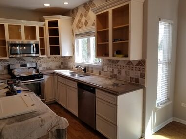 Cabinet Painting Services in Naperville, IL (2)